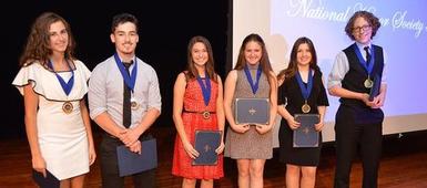 Six Solvay Students Receive Seal of Biliteracy